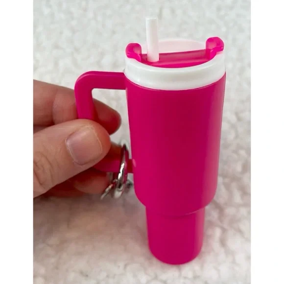 (NWOT) Pink/White Mini Tumbler Bag Charm Keychain - Picture 5 of 13